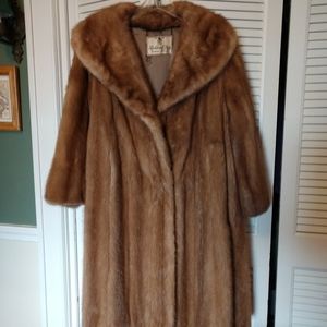 Richland Furs Fur Coat